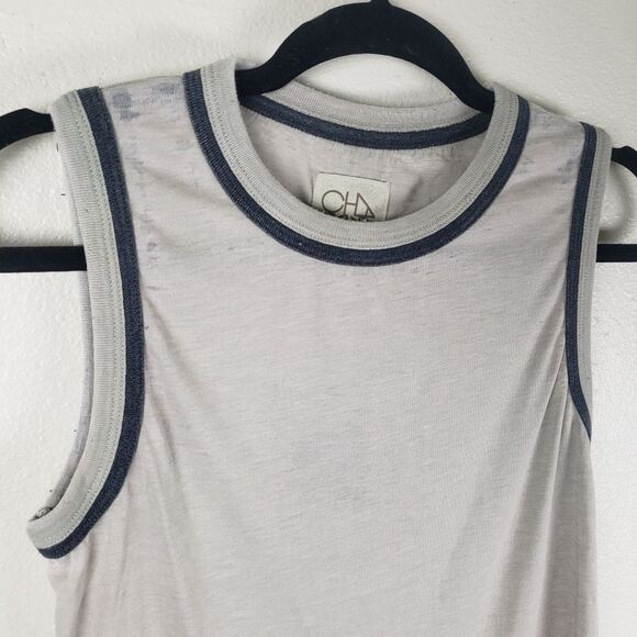 Chaser NWT Women's Simple Basic Doubled Hemmed Grey Tank Top Size Medium - Picture 5 of 8